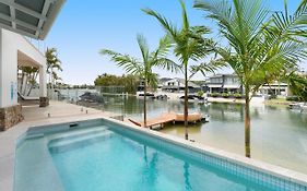 Lucy - Noosa - Noosaville